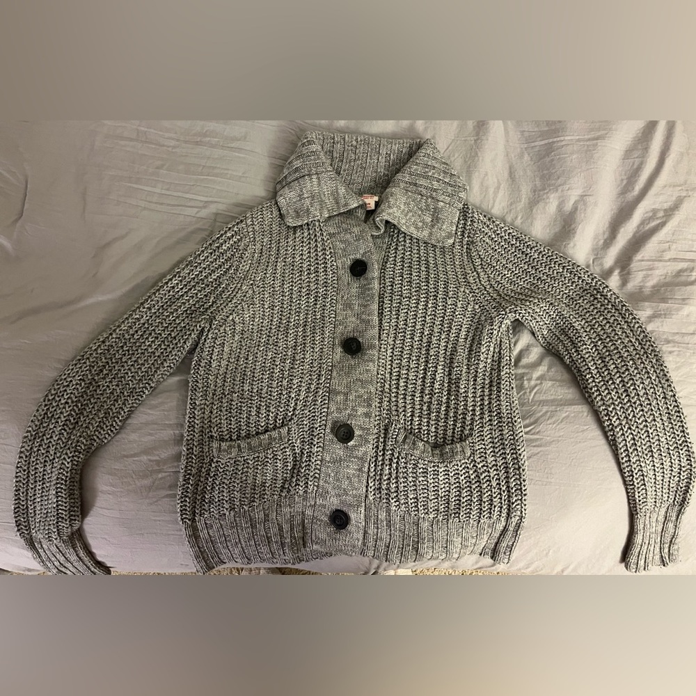 Grey Mossimo Collared Knit Sweater, Medium